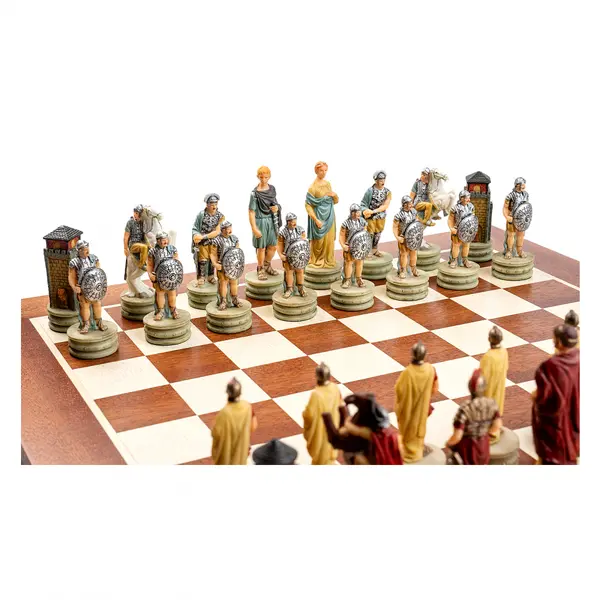 Set sah cu piese tematice Grecii si Romanii cu tabla de mahon