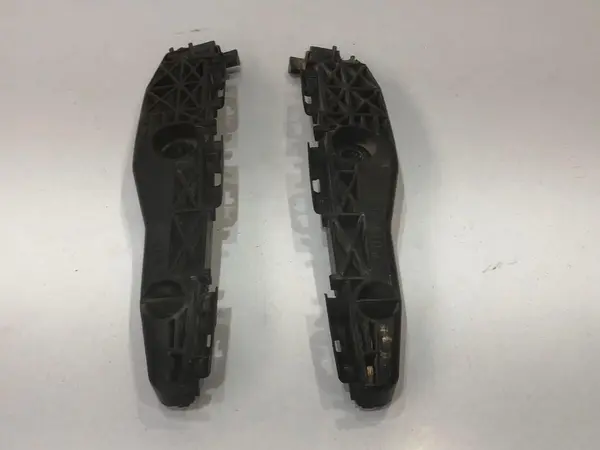 Set suporti bara spate Toyota RAV 4 (2005-2010)