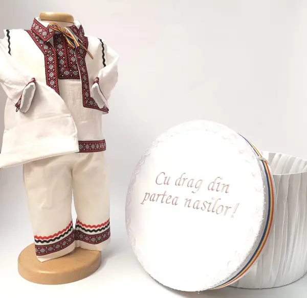 Set Traditional Botez Baiat - Costumas + Cutie 3