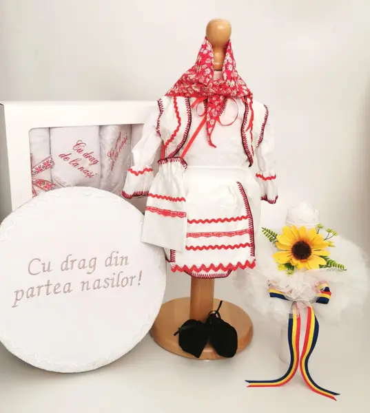 Set Traditional Botez Melinda 6