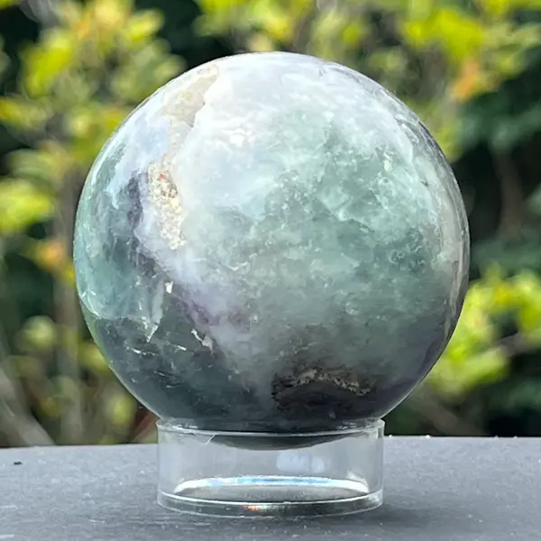 Sfera fluorit curcubeu model 2