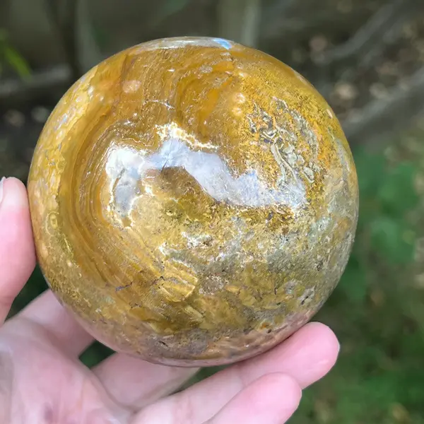 Sfera jasp galben model 1