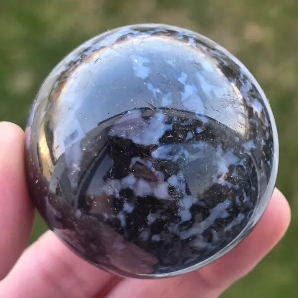 Sfera merlinit model 2