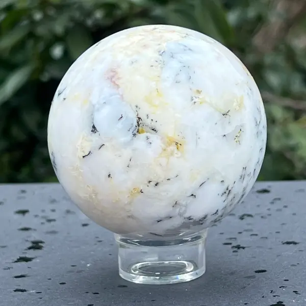 Sfera opal alb dendritic model 2