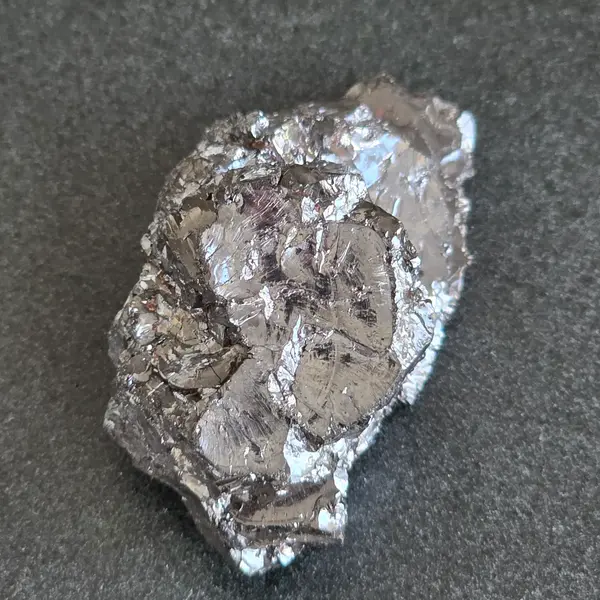 Shungit cristalizat Elite (Nobil) model 6