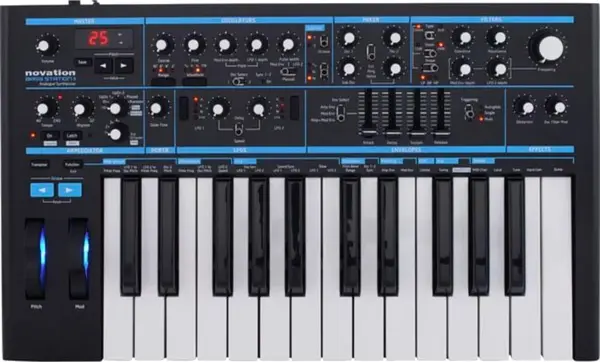 Sintetizator Novation Bass Station II, negru