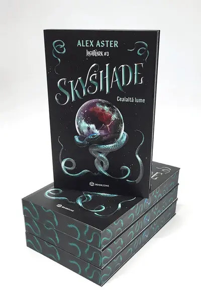 Skyshade - Cealaltă lume - PRINTED EDGES