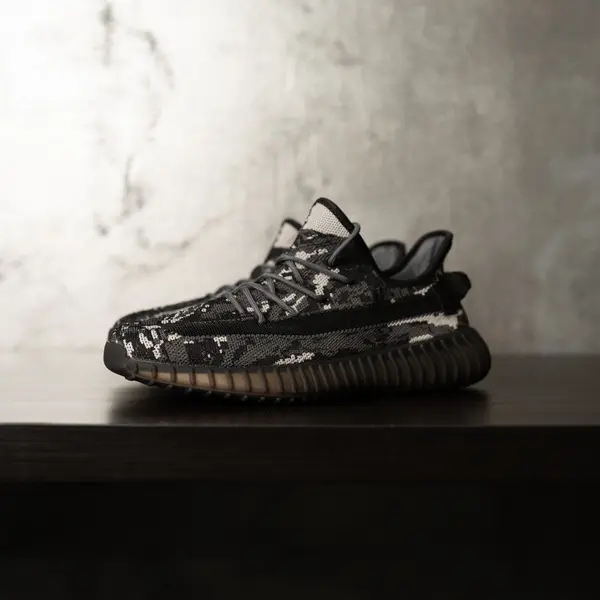 SNEAKERS BARBATI YEEZY SPLY-350 CAMO GRAY-BLACK STREETWEAR ABYZ15(101-2) (MĂRIME: 40)