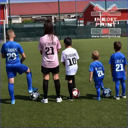 Soccer Pack XXL, Tricou și șort negru