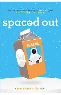 Spaced Out - Stuart Gibbs