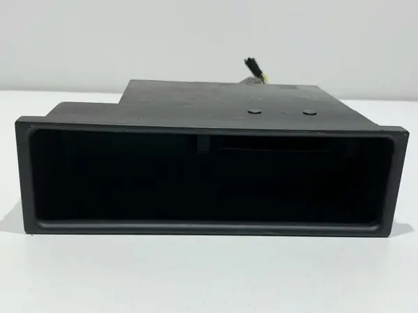 Spatiu depozitare bord 8E0857925 Audi A3 (2003-2008) [8P1]