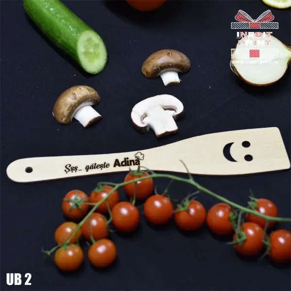 Spatula cu zambet personalizata Gateste UB2