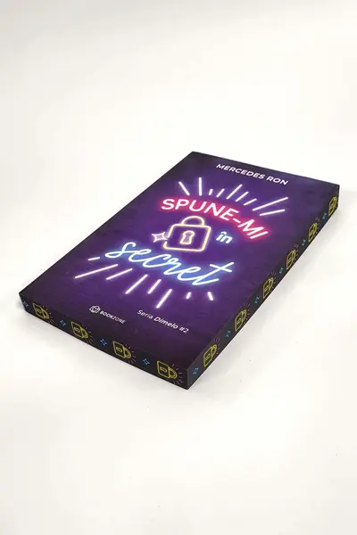 Spune-mi în secret - PRINTED EDGES