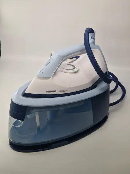 Statie de calcat cu abur Philips seria 3000 PSG3000/20, 2400 W, 6 bari, jet de abur continuu 120 g/min, jet de abur 350 g, Talpa ceramica, Rezervor de apa detasabil de 1.4 l, Oprire automata, sistem de detartrare Smart Calc Clean