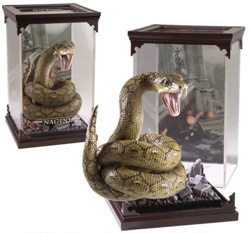 Statuetă The Noble Collection Movies: Harry Potter - Nagini (Magical Creatures), 19 cm