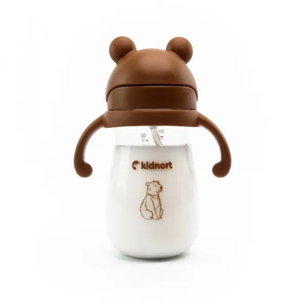 Sticluta de apa din tritan pentru copii, Kidnort Bringebaer, sterilizabila, pai moale din silicon cu biluta gravitationala, maner ergonomic, capacitate 300 ml, Brown