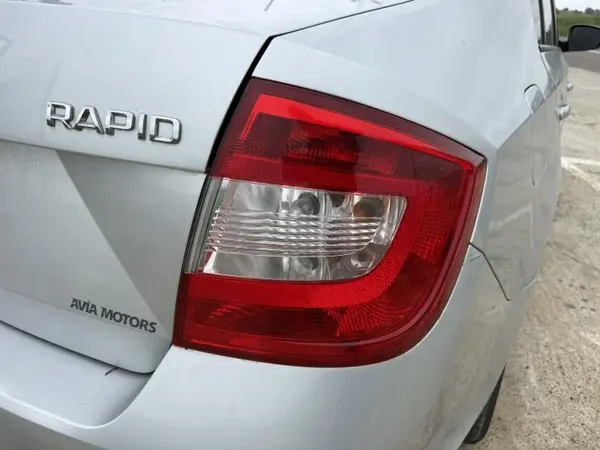 Stop dreapta 5JH945112 Skoda Rapid (2012-2017)