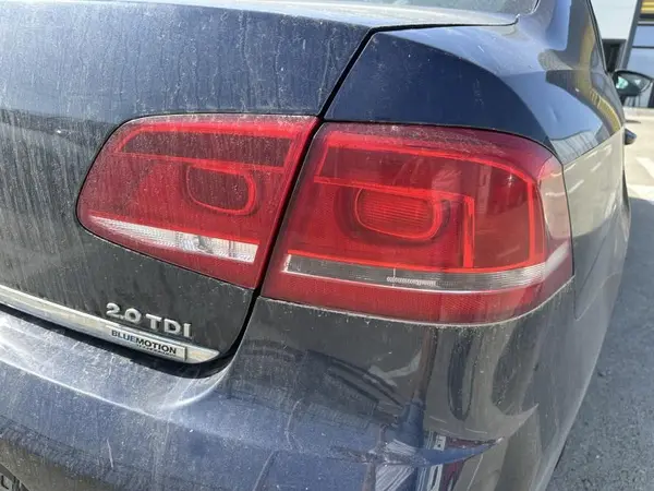 Stop dreapta aripa Volkswagen Passat B7 (2010-2014)