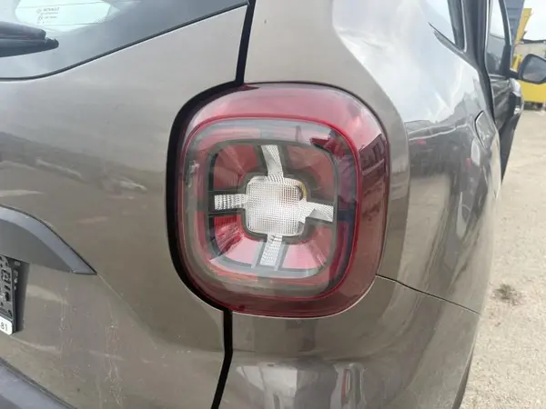 Stop dreapta Dacia Duster 2 (2018-2021)