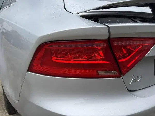 Stop stanga aripa 4G8945095 Audi A7 (2010-2018) [4g]