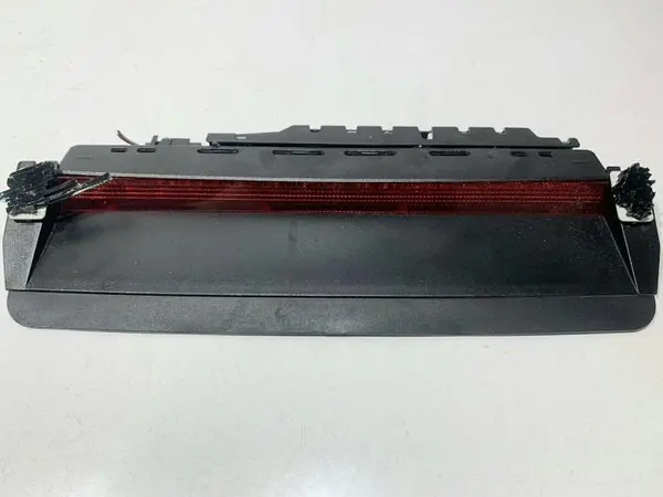 Stop suplimentar luneta 3C8945087B Volkswagen Passat CC (2008-2012)