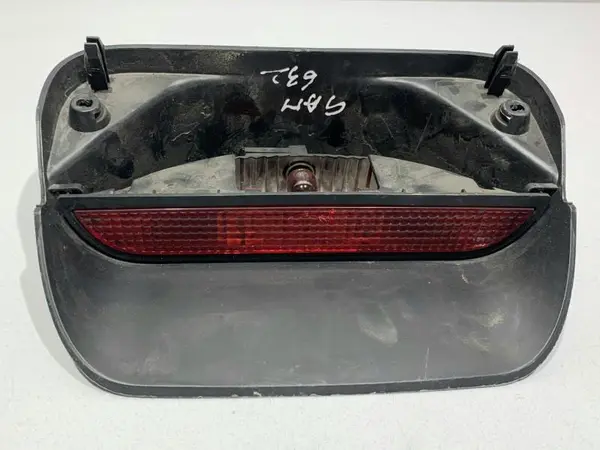 Stop suplimentar luneta Dacia Sandero Stepway 2 (2012-2017)
