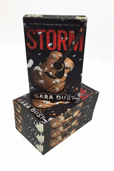 STORM - PRINTED EDGES