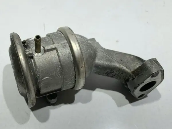 Supapa egr stanga 06E131101K Audi Q7 facelift (2010-2015) [4L] 3.0 TFSI CGWD