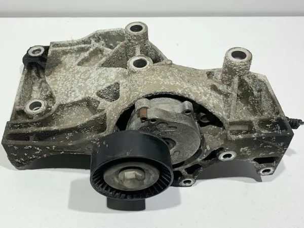 Suport alternator 55562863 Opel Zafira B (2005->) 2.0 cdi A20DTJ