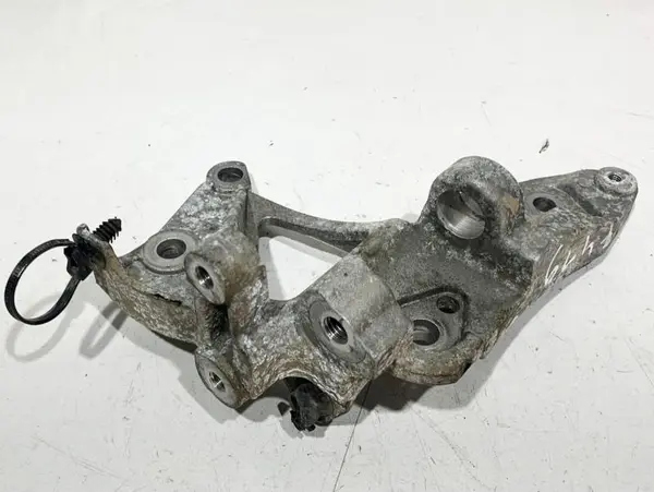 Suport alternator F1FQ-10K018-BA Ford Focus 3 (2011-2015) 1.5 tdci 120 cp XUCA