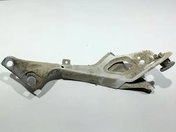 Suport aripa dreapta fata 4G0821136A Audi A6 (2010-2018) [4G2, C7]