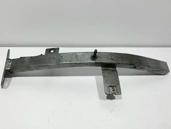 Suport aripa stanga 4H0821393 Audi A8 (2009-2017) [4H] D4