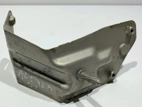 Suport aripa stanga fata 5P0821135 Seat Altea (2004-2009)