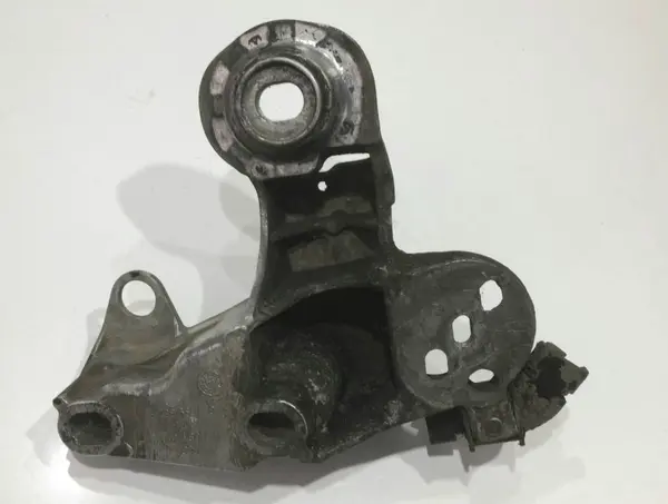 Suport bara stabilizatoare dreapta fata 8e0199352f Seat Exeo (2008-2013) 1.9 2.0 tdi