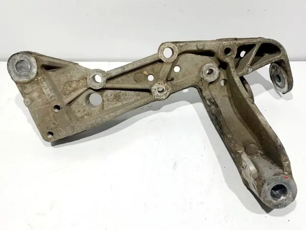 Suport brat trapez dreapta fata 1K0199296F Volkswagen Caddy 3 (2004-2010) 1.8 tfsi CDAA