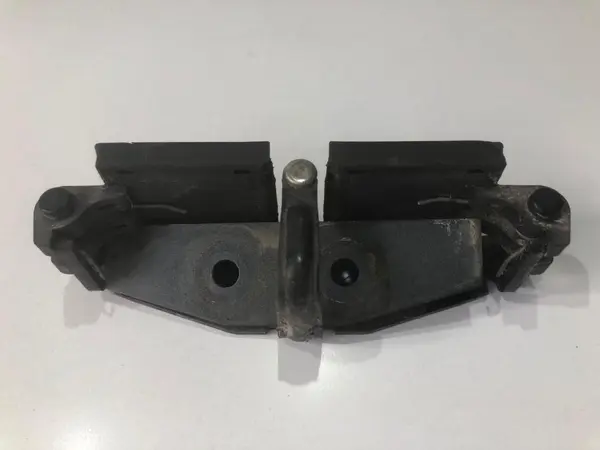 Suport broasca capota spate 3d5827517b Volkswagen Phaeton (2002-2010)
