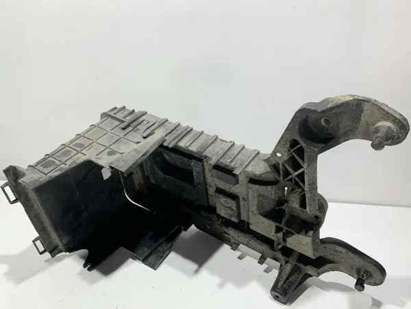 Suport / carcasa baterie 1K0915333H Volkswagen Tiguan (2007-2011)
