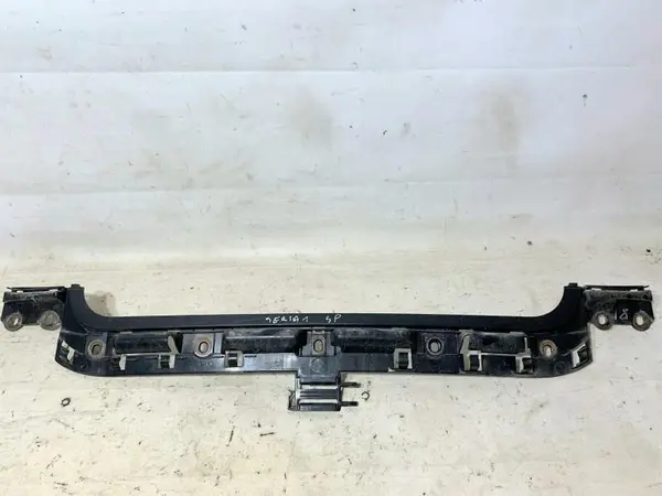 Suport central bara spate 7058521 BMW Seria 1 LCI (2008-2011) (E81,E87)