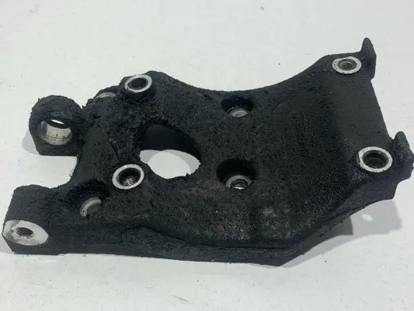 Suport compresor AV2Q-8D611-AB Ford C-Max 2 (2010-2019) 1.6 tdci T1DB 115 cp