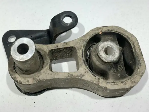 Suport contrabalans Ford Fiesta 7 (2008-2012) [MK7] 1.25 benzina SNJB 82 CP