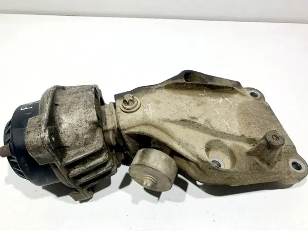 Suport cu tampon motor stanga 6777371 BMW Seria 7 (2008-2015) [F01, F02] 3.0d N57d30A