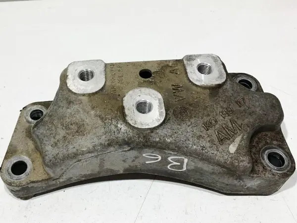 Suport cutie viteze 1K0199117AM Skoda Octavia 2 facelift (2008-2013)