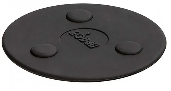 Suport din silicon cu magnet pentru vase Lodge 13 cm L-ASMMT