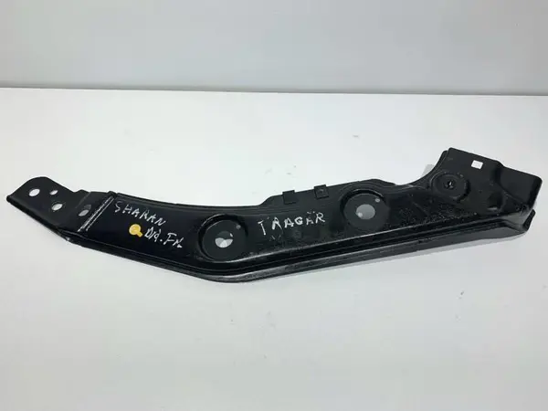 Suport far dreapta 7N0805932 Volkswagen Sharan (2010-2015) [7N]