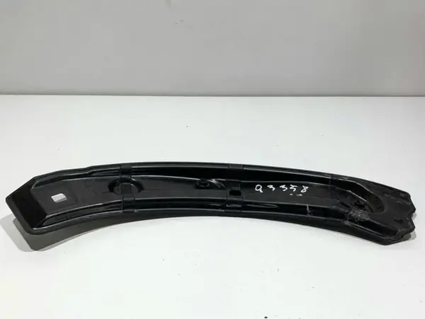 Suport far dreapta 8U0805932 Audi Q3 (2011-2017) [8U]