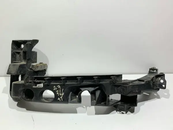 Suport far stanga 8P0805607 Audi A3 (2003-2008) [8P1]