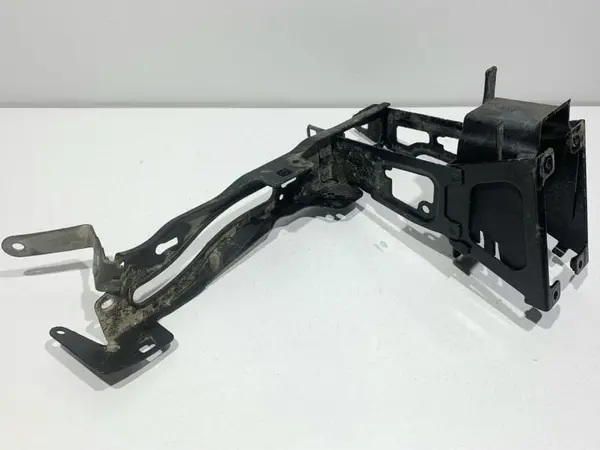 Suport far stanga BMW Seria 3 (2011-2019) [F30]