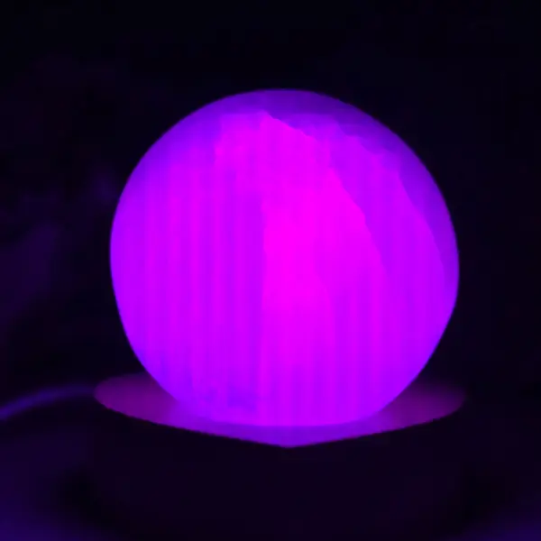 Suport luminat LED din lemn pentru cristale | Heart