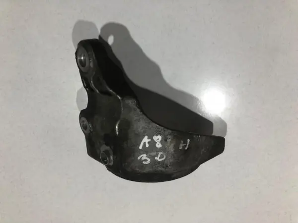 Suport motor 059145167 Audi A8 (2009-2017) [4H] D4 3.0 tdi Cdt, cdu