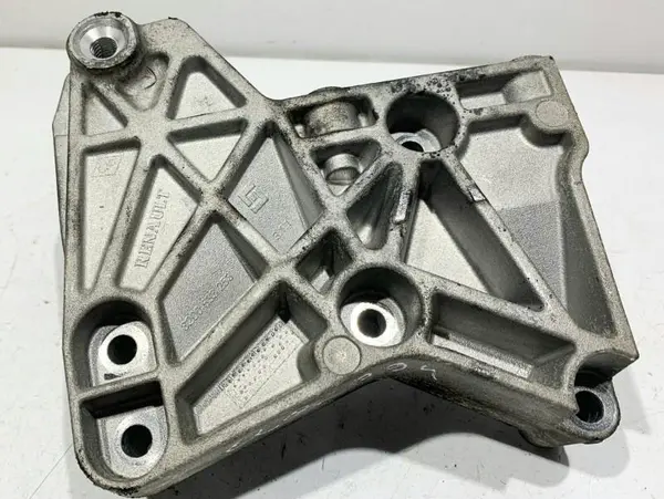 Suport motor 8200633253 Nissan Qashqai (2007-2010) [J10] 1.5 dci K9K 846